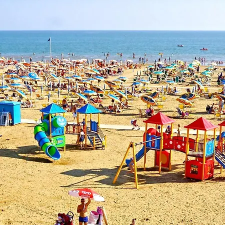 Cozy With Sunny Terrace In * Bibione
