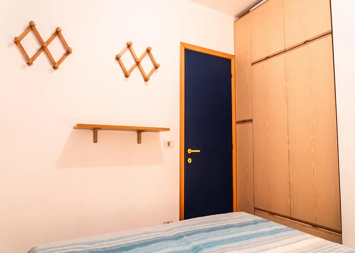 Appartement Cozy With Sunny Terrace In